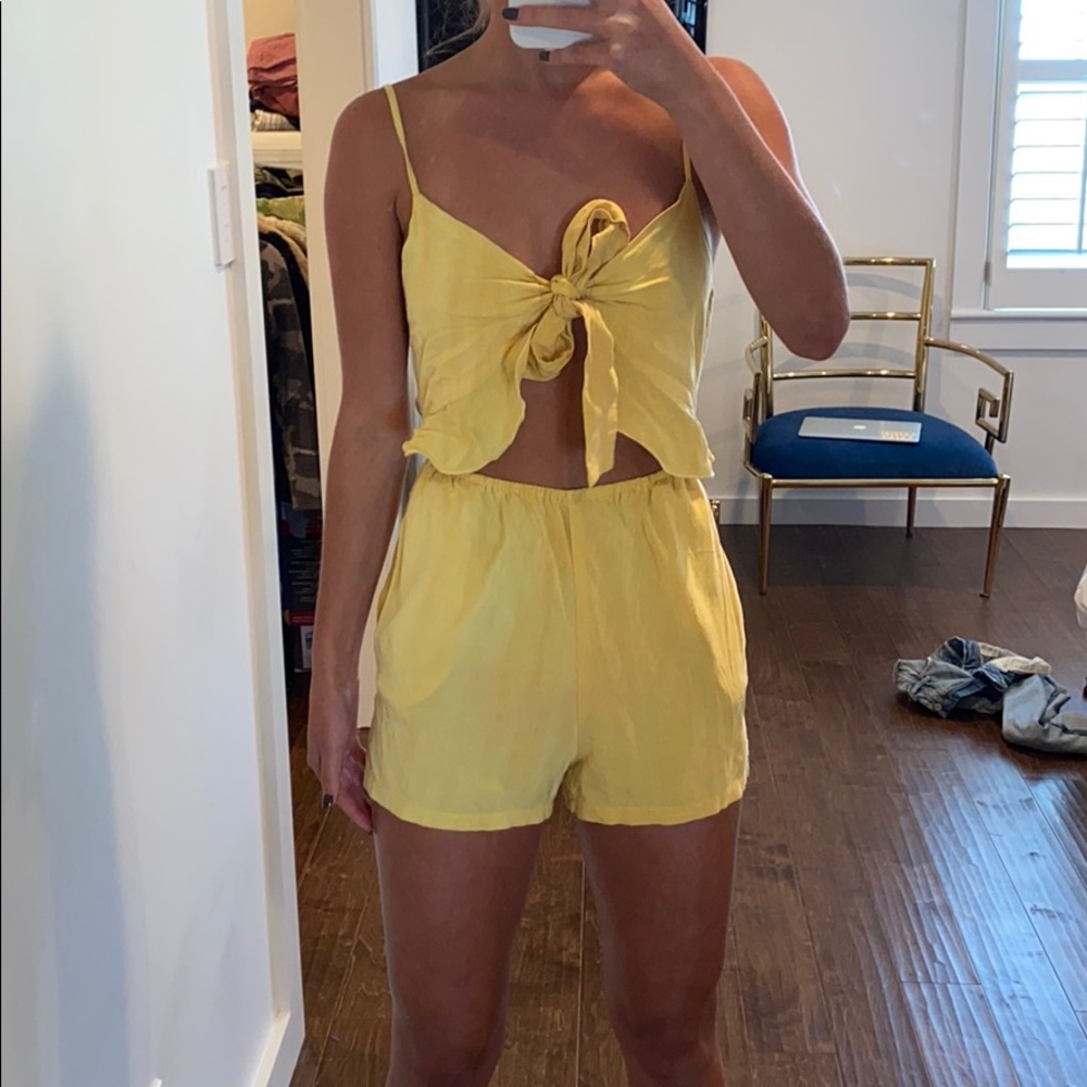 Yellow Mimi chica romper